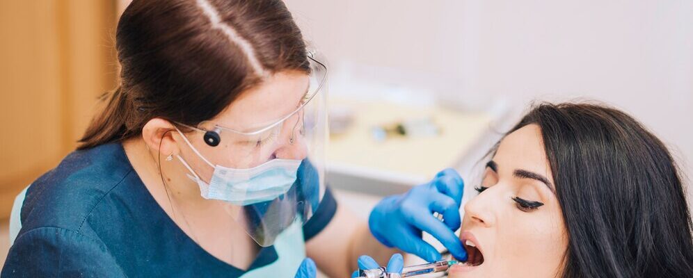 Best Implant Dentist Florida